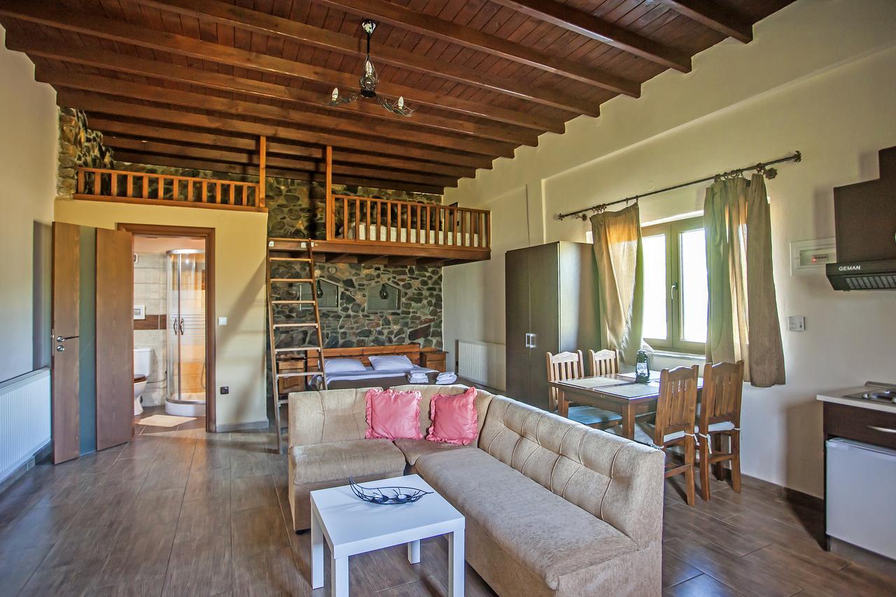 Ihnilatis Bed & Breakfast Kerkini Exterior photo